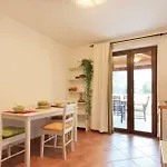 Appartement Ladonja *
